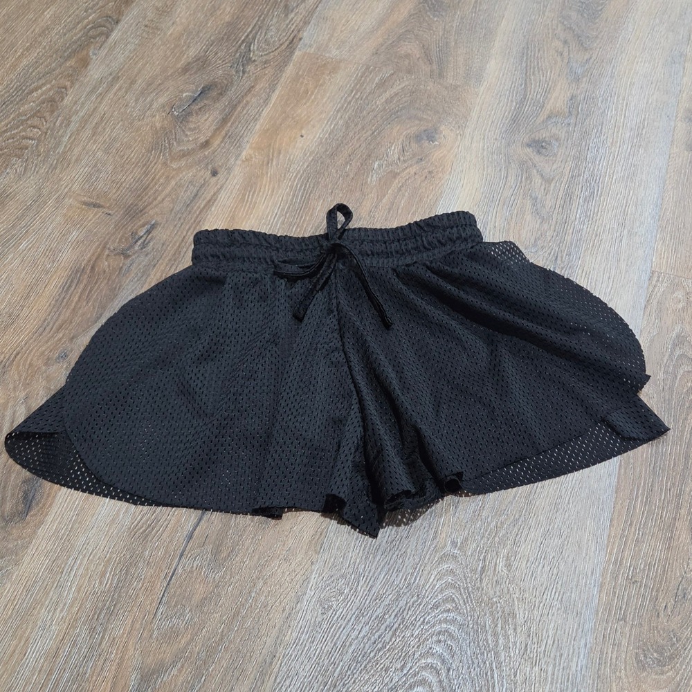 Btween Active Girls Black Mesh Athletic Shorts Size 6 Double Layer 3Q4540